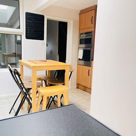 קאמברידג' Lovely Dog Friendly, 3 Bed Home Sleeps 8, With Parking & Fenced Garden Work Contractor Leisure, Jasper מראה חיצוני תמונה