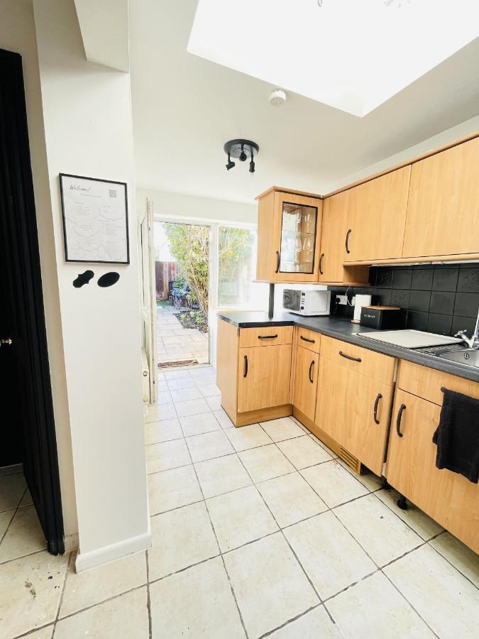 קאמברידג' Lovely Dog Friendly, 3 Bed Home Sleeps 8, With Parking & Fenced Garden Work Contractor Leisure, Jasper מראה חיצוני תמונה
