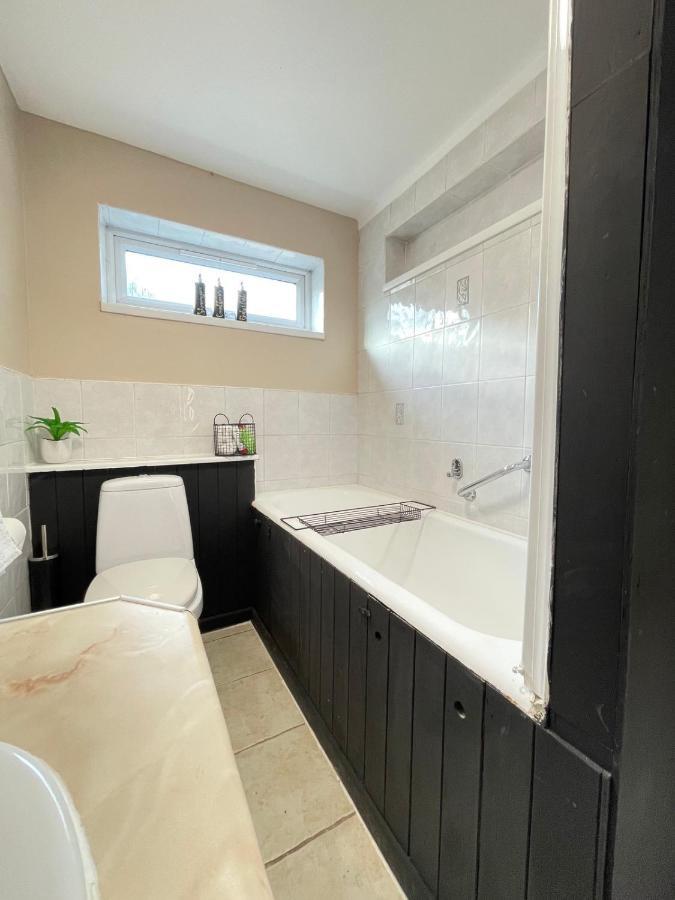 קאמברידג' Lovely Dog Friendly, 3 Bed Home Sleeps 8, With Parking & Fenced Garden Work Contractor Leisure, Jasper מראה חיצוני תמונה